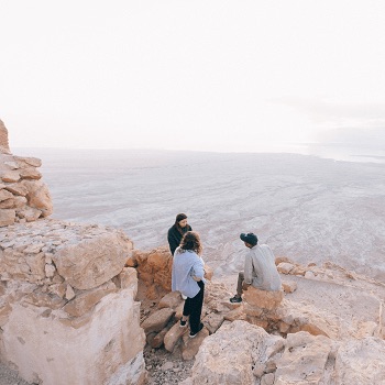 students-of-ambassador-academy-desert-israel
